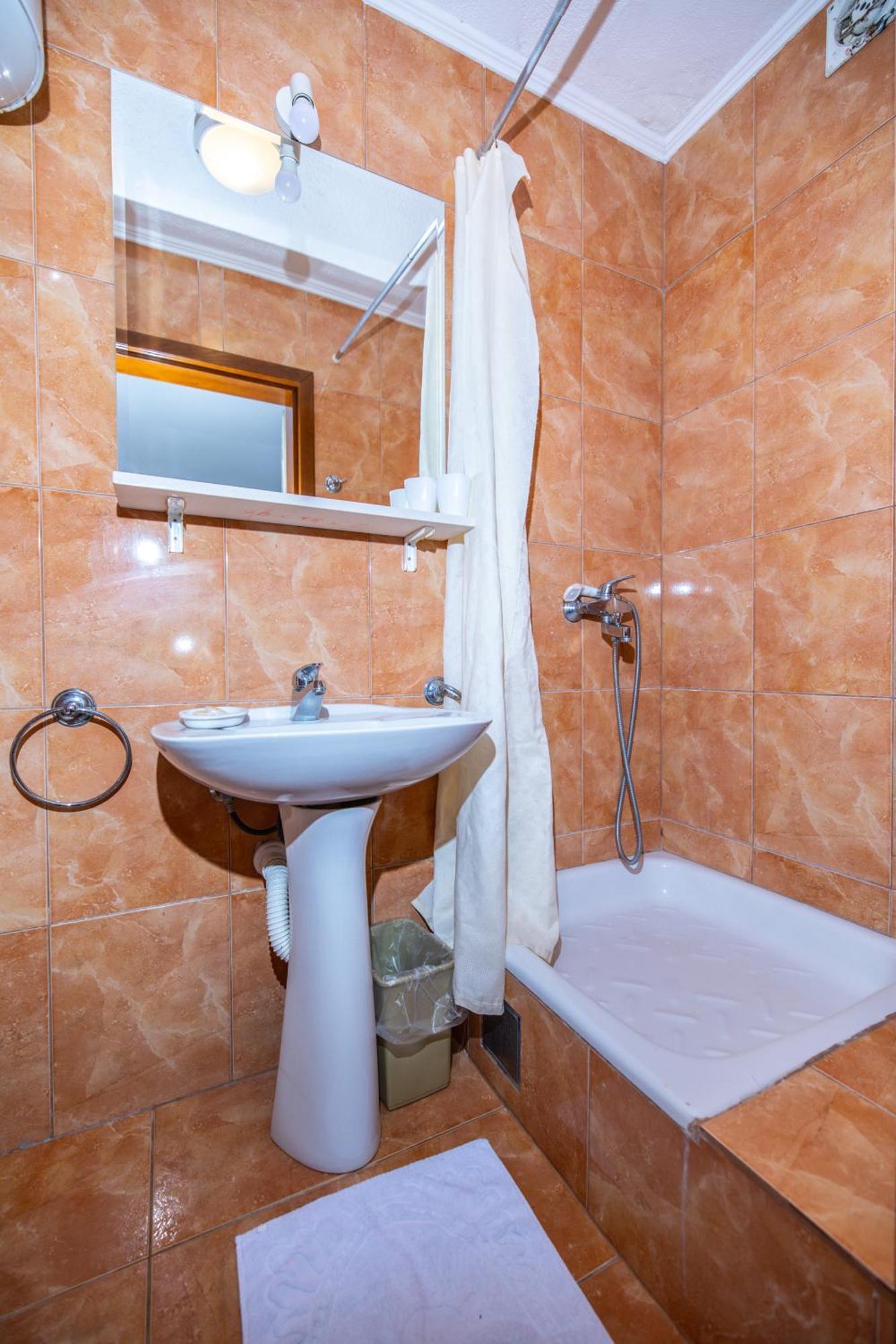 Apartments Irena Bečići Eksteriør bilde